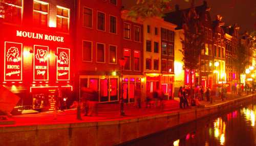 Выбираем место для отдыха: Вена или Амстердам
